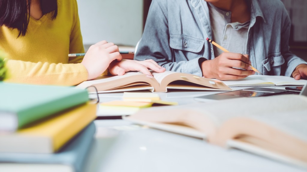student-in-germania-beneficii-cazari-loc-de-munca